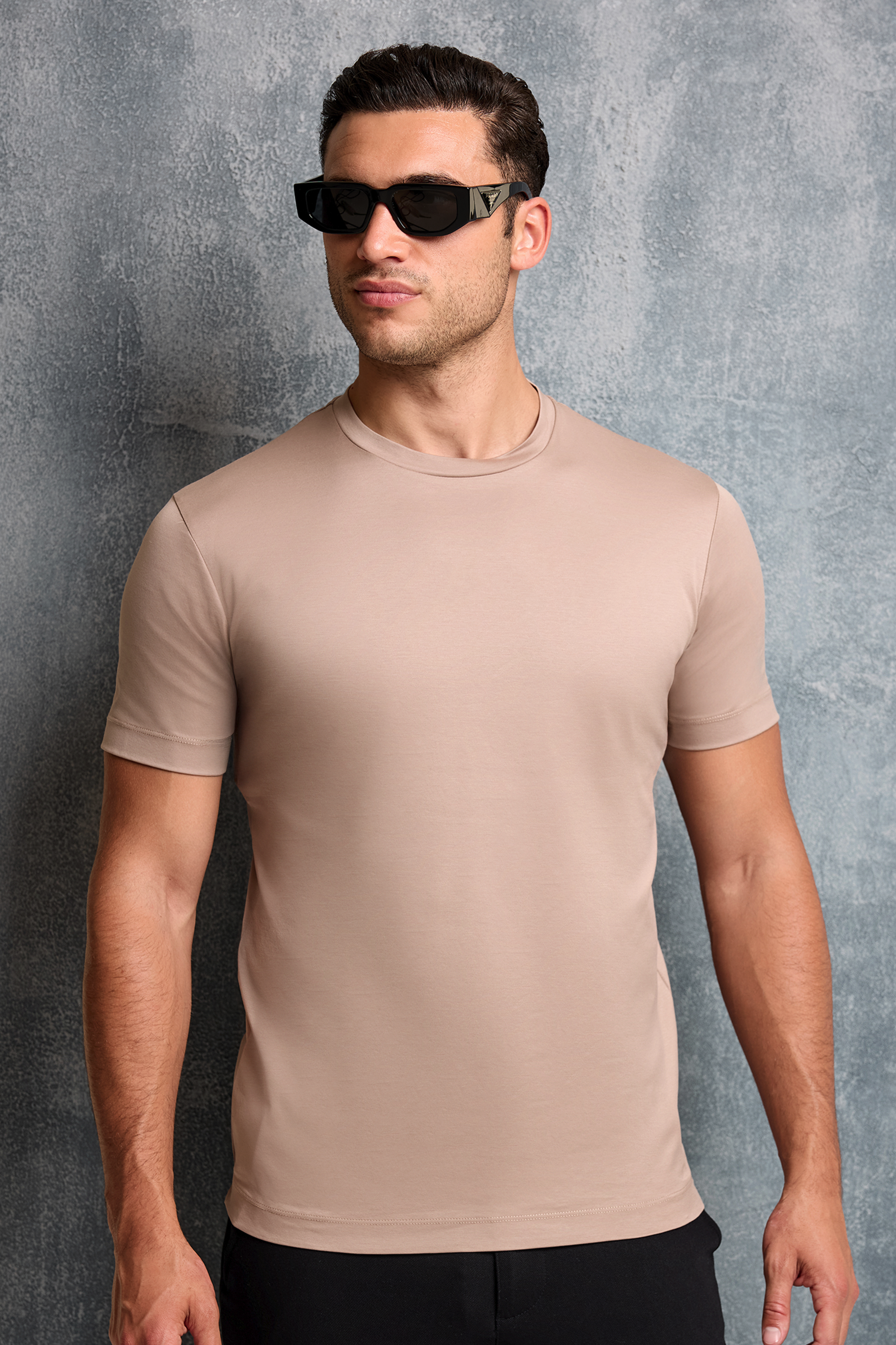 THE LANGLEY SLIM T-SHIRT