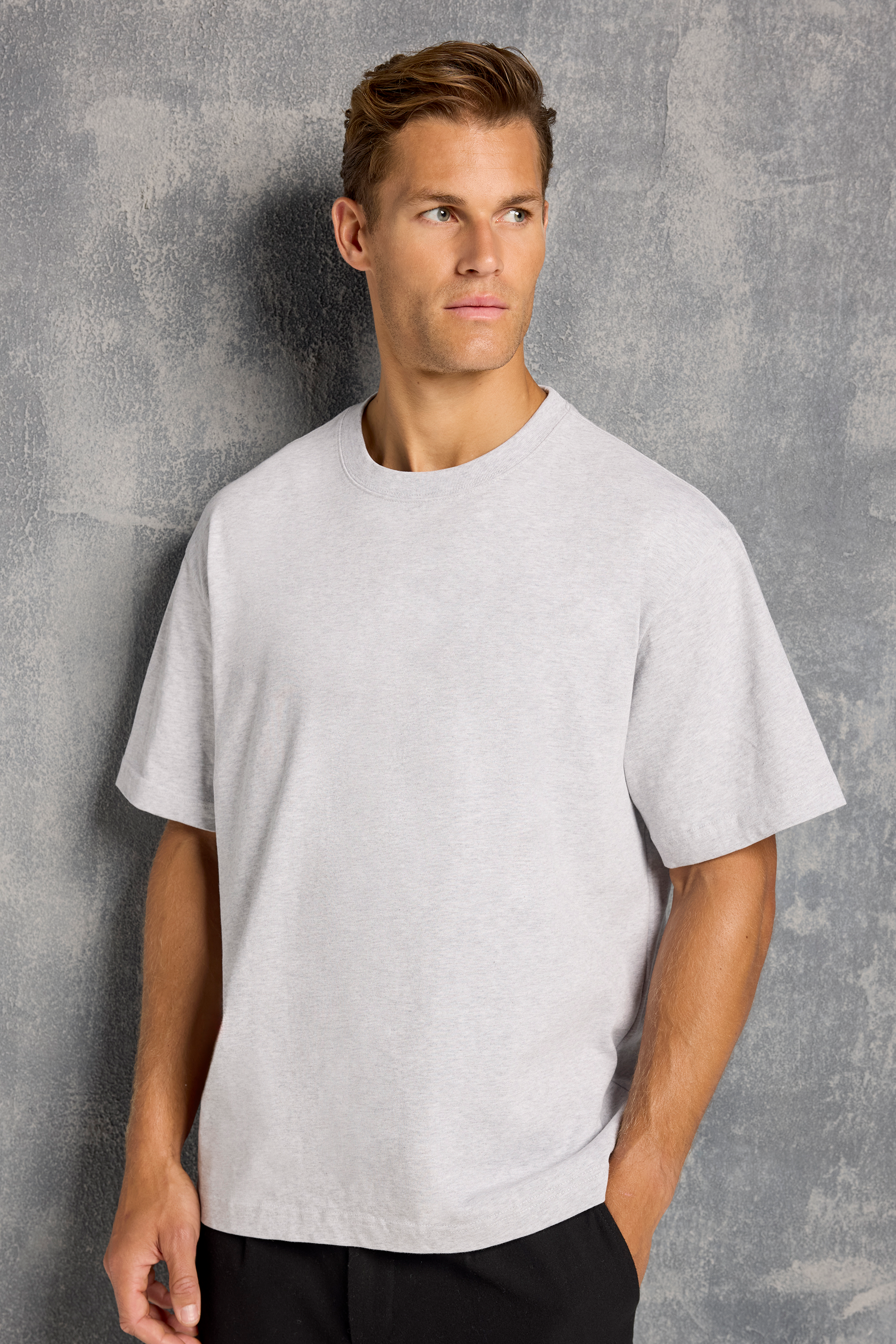 THE SCAR OVERSIZED T-SHIRT
