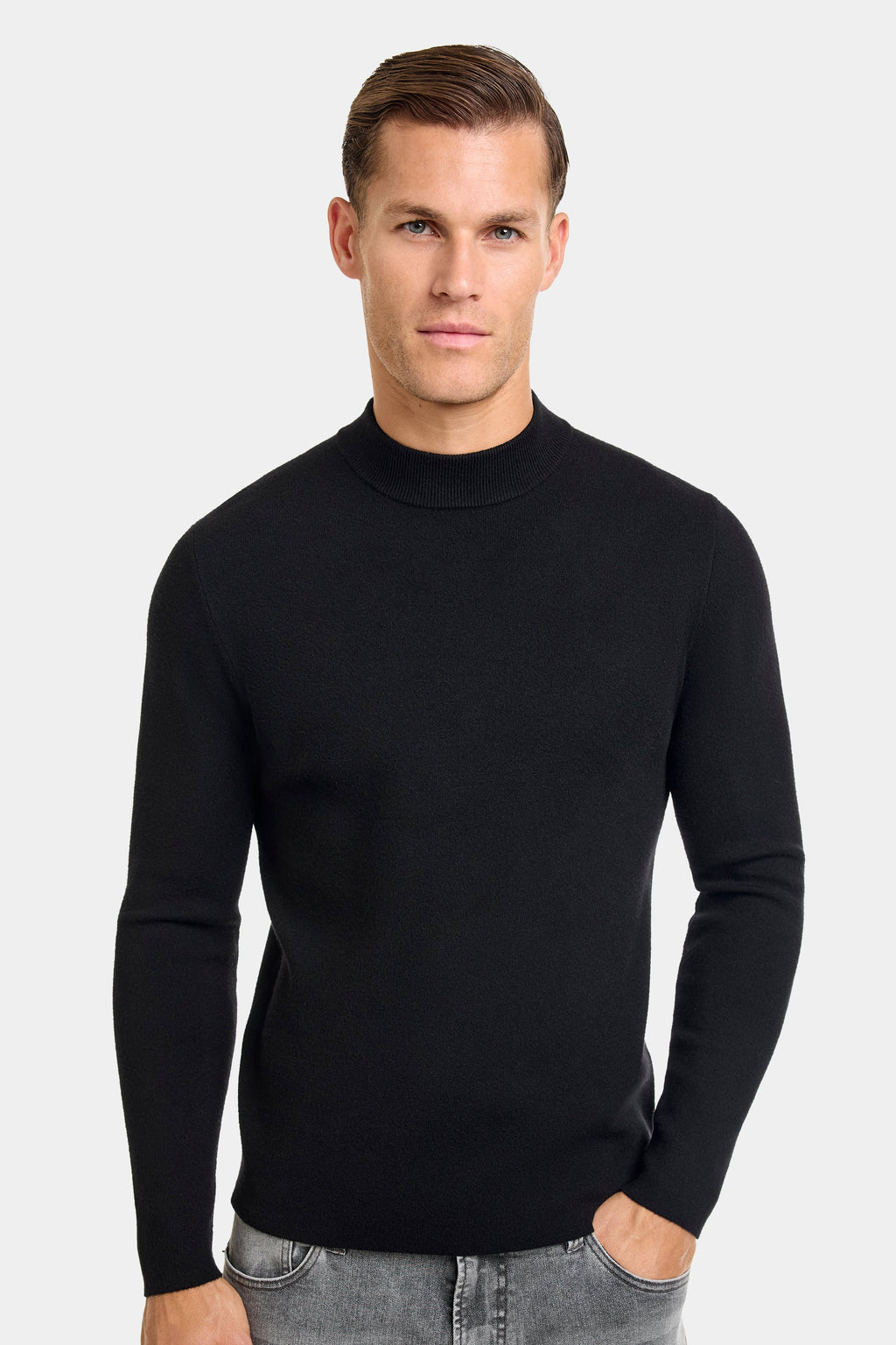 THE SINCLAIR NECK SWEATER