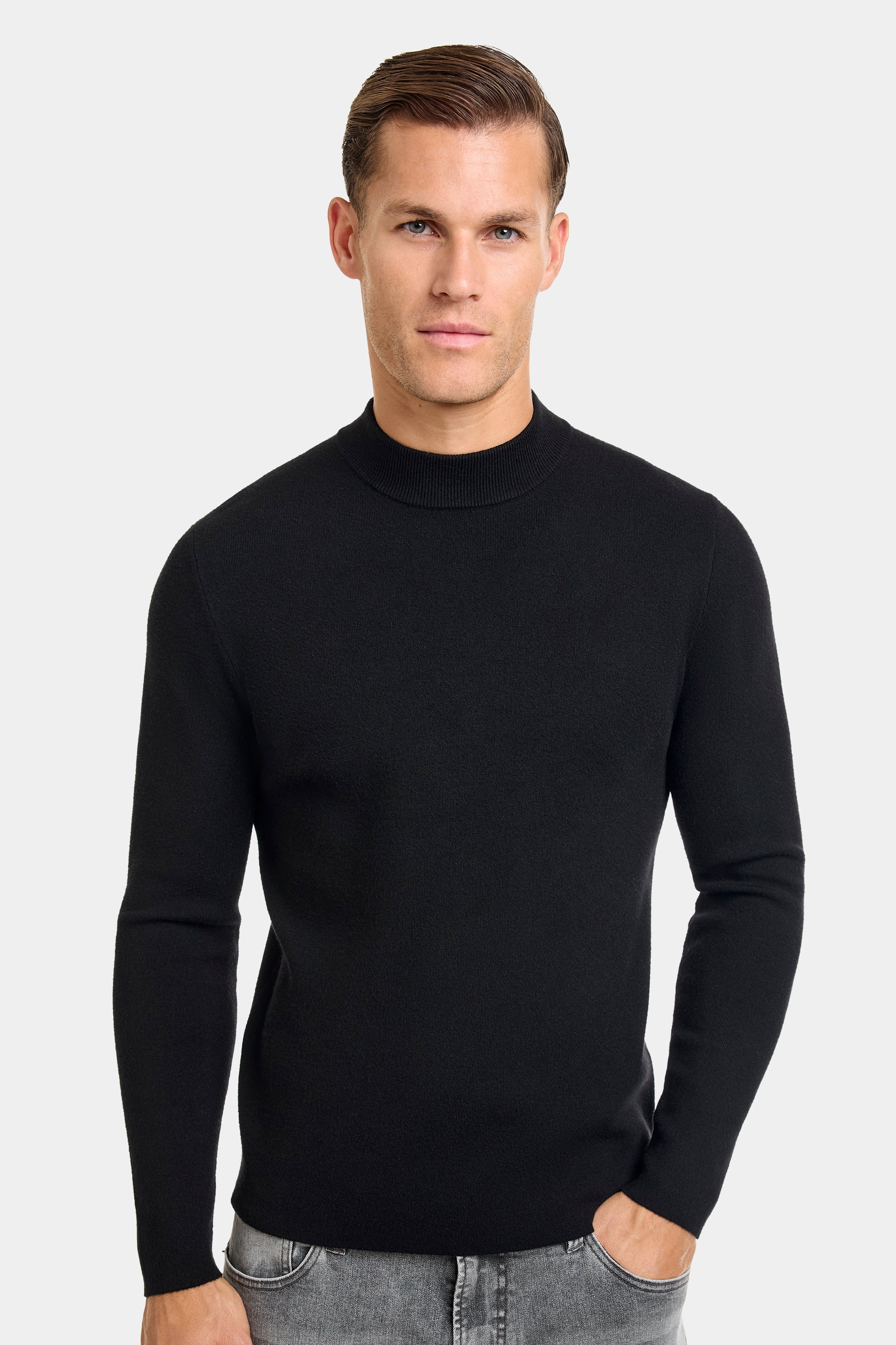 THE SINCLAIR NECK SWEATER