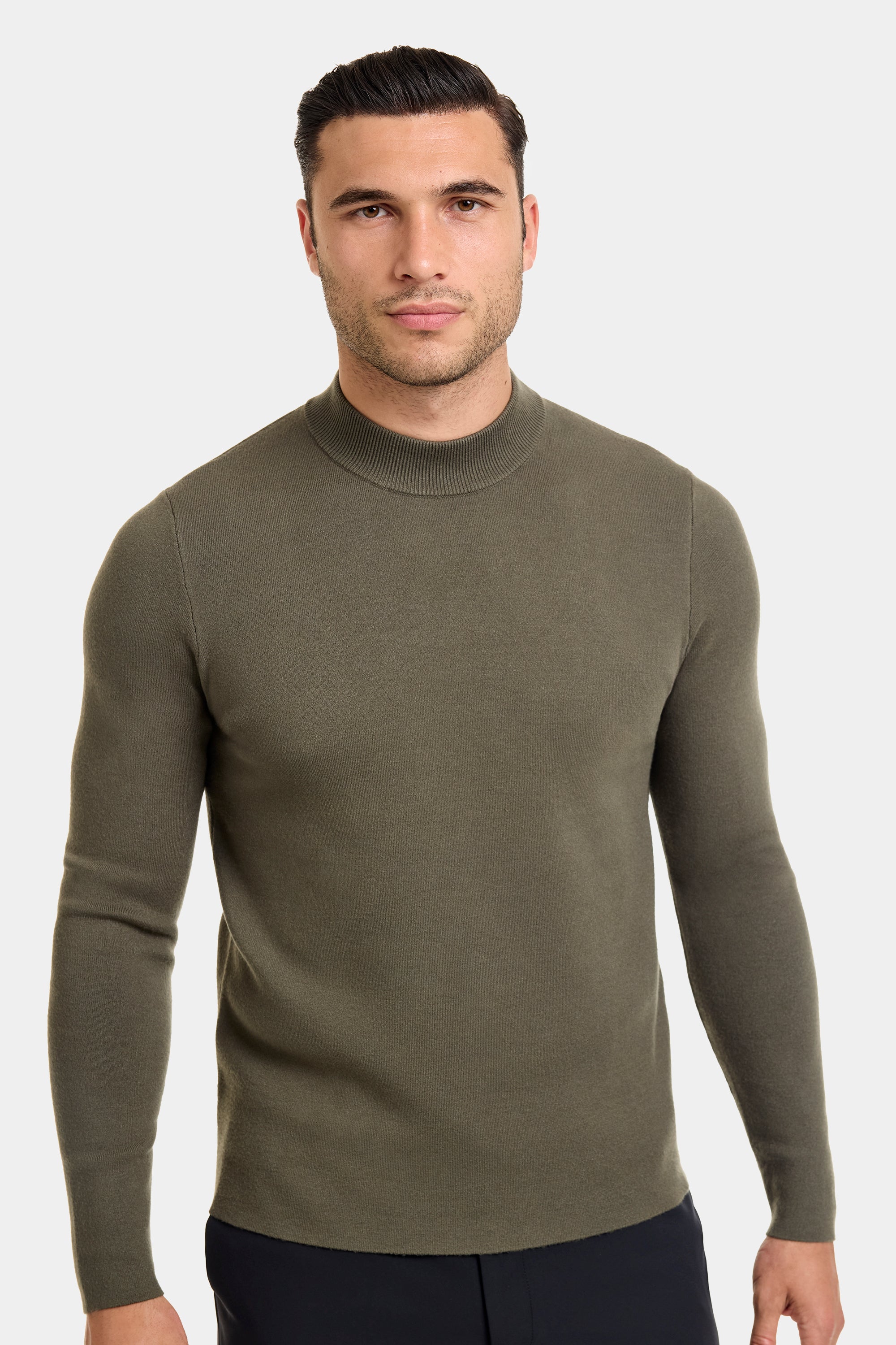THE SINCLAIR NECK SWEATER