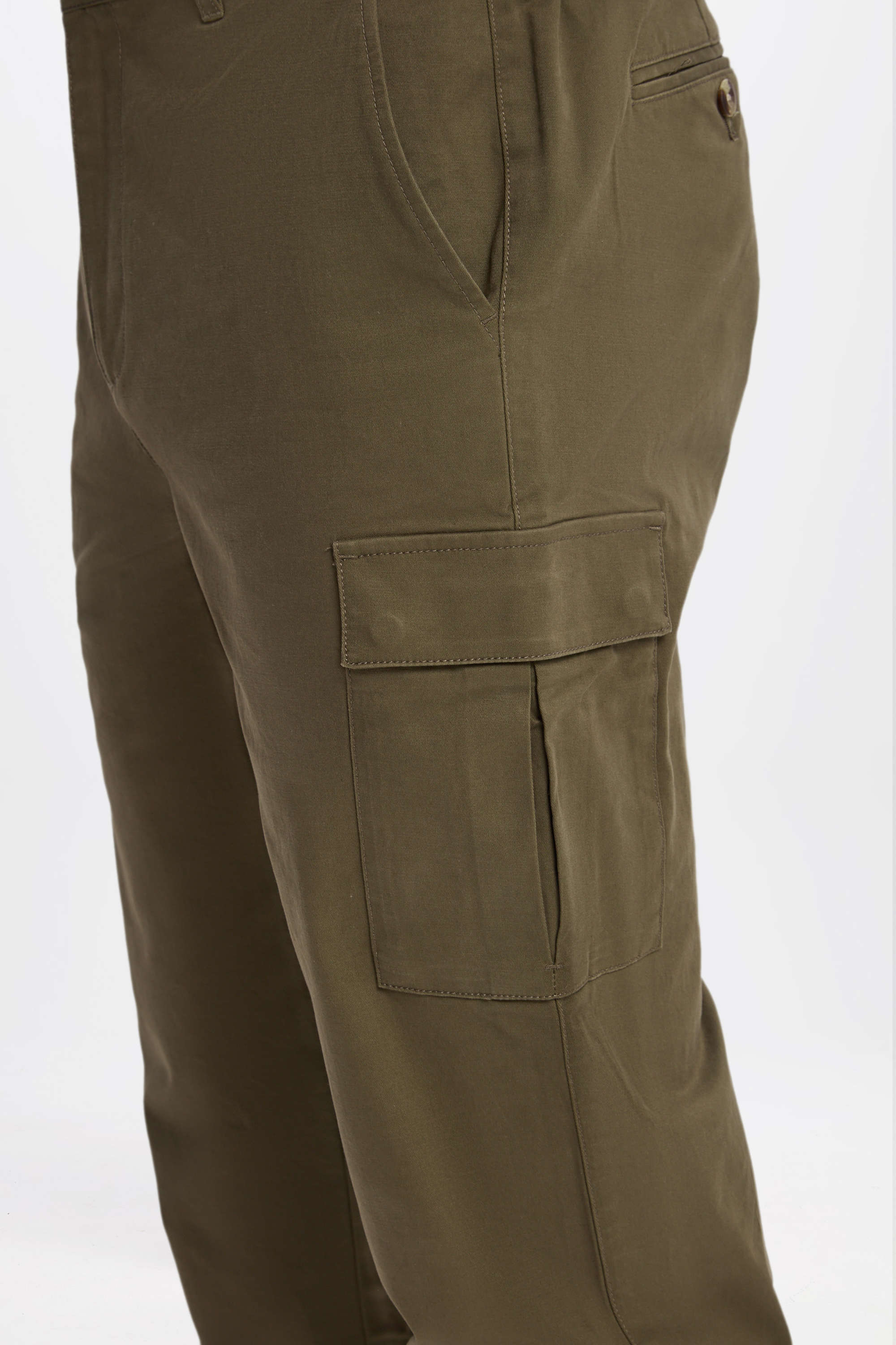 THE CARGO TROUSERS