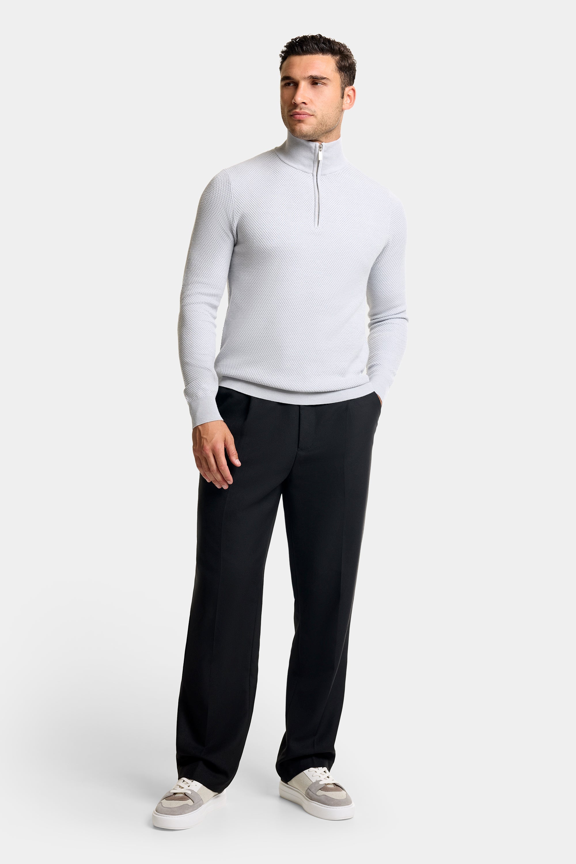 THE KENSIGNTON QUARTER-ZIP SWEATER