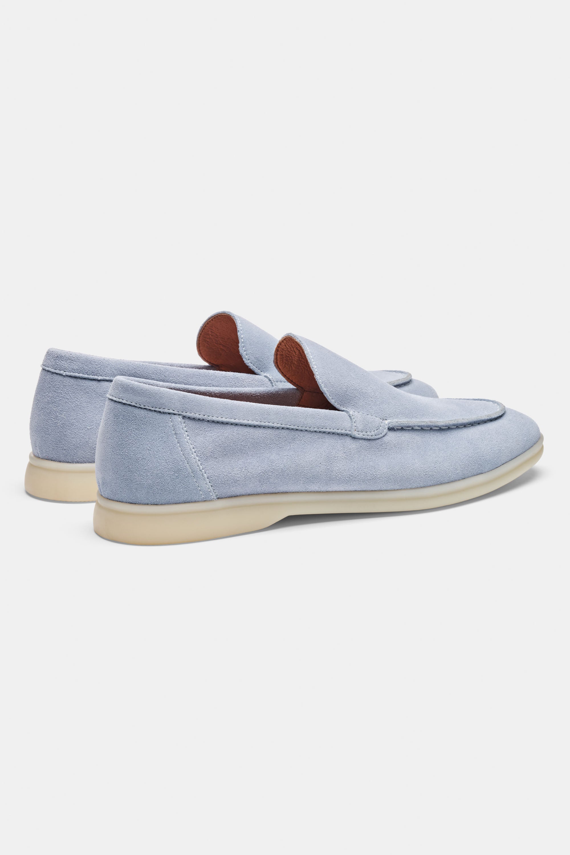 THE CLASSIC SUEDE LOAFER