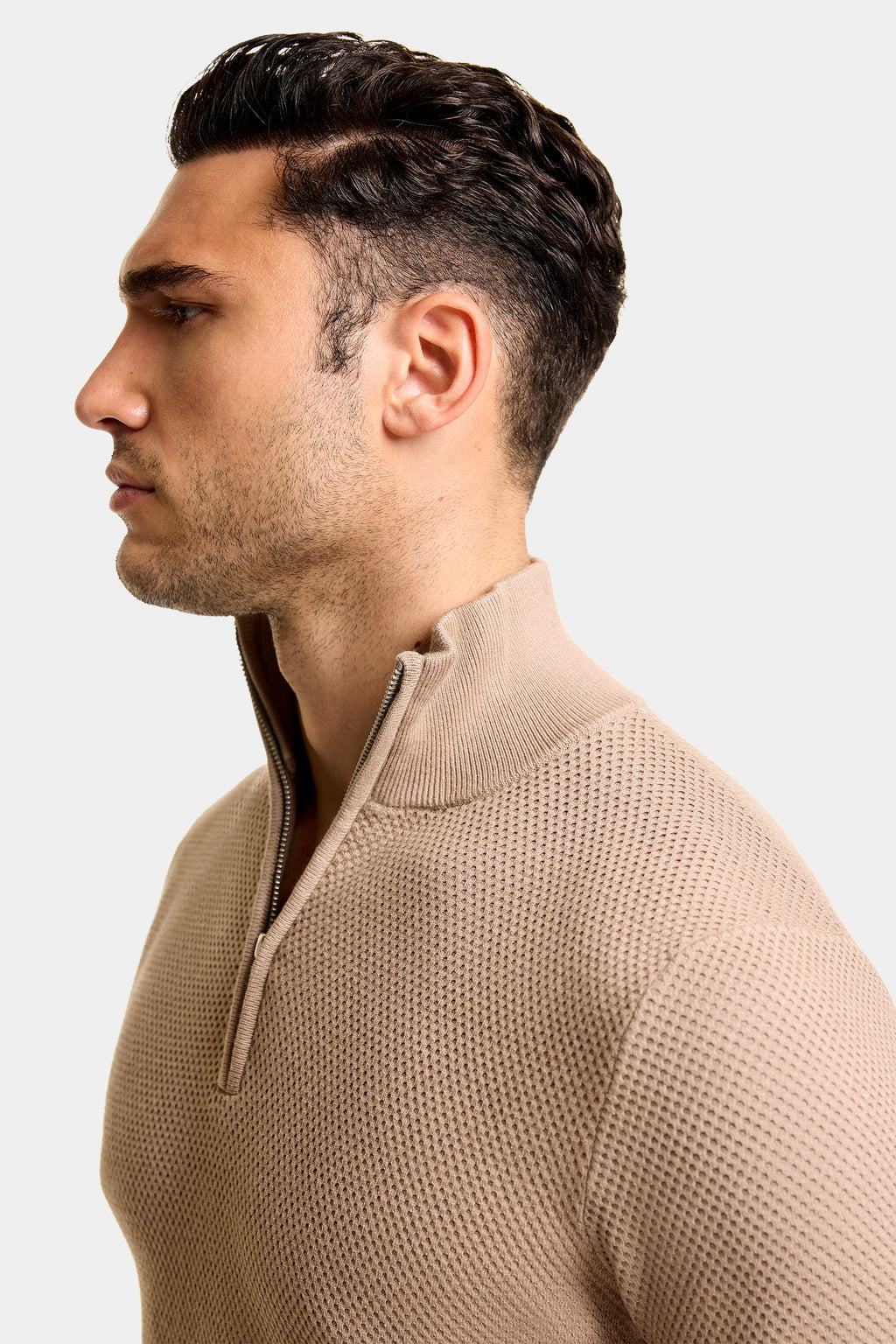 THE KENSIGNTON QUARTER-ZIP SWEATER