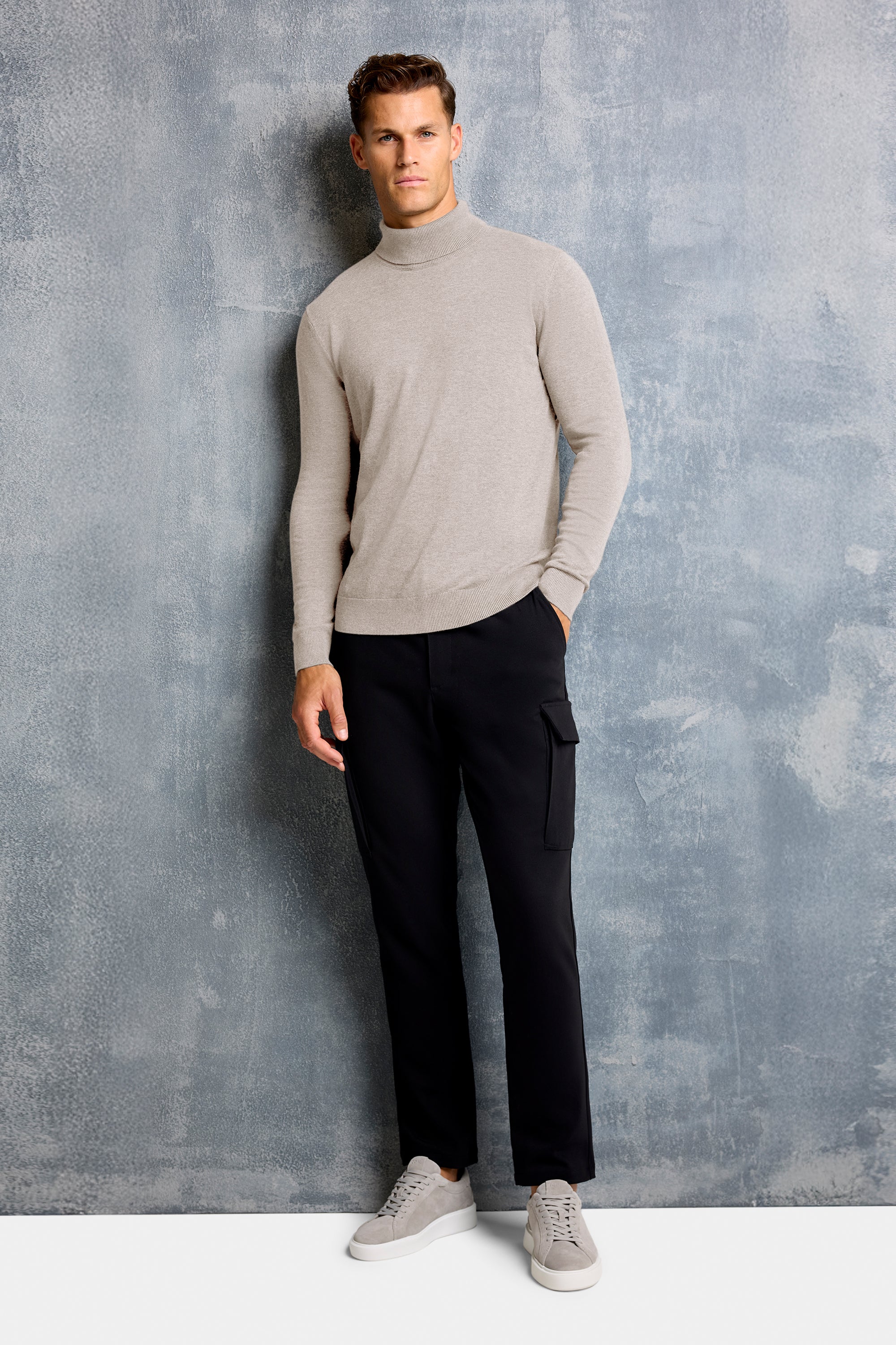 THE PORTER TURTLENECK SWEATER