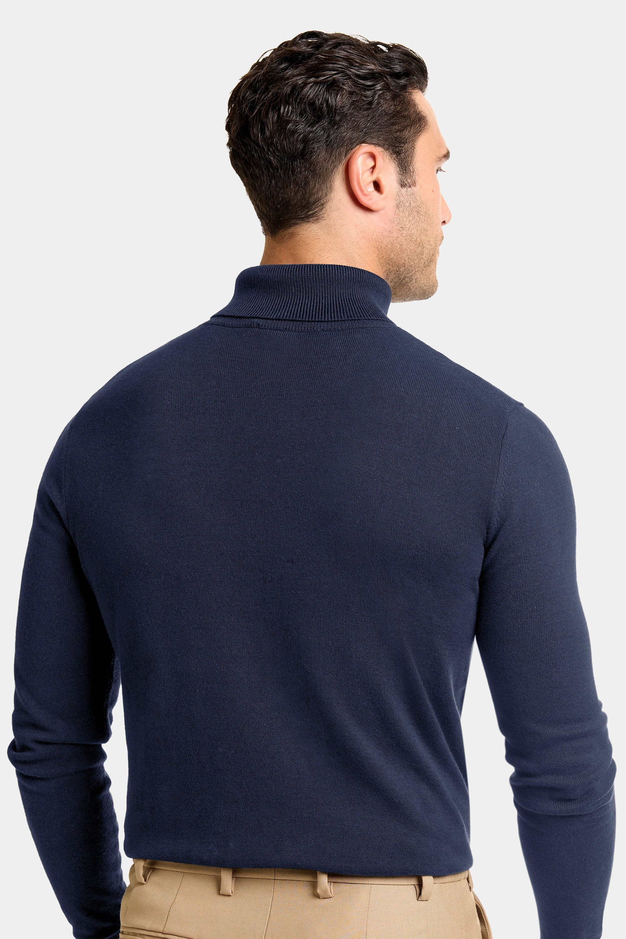 THE PORTER TURTLENECK SWEATER