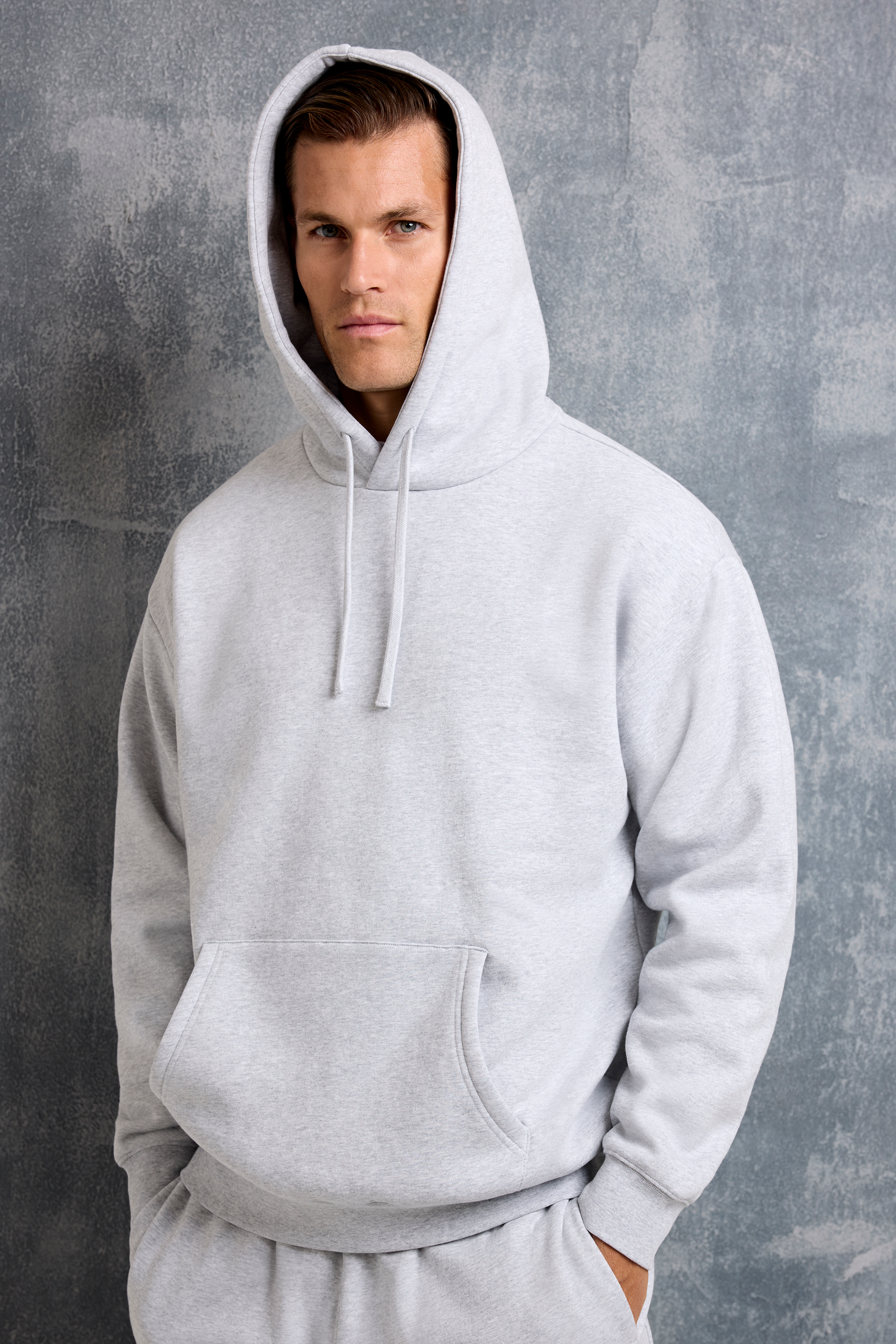 THE LONDON OVERSIZED HOODIE