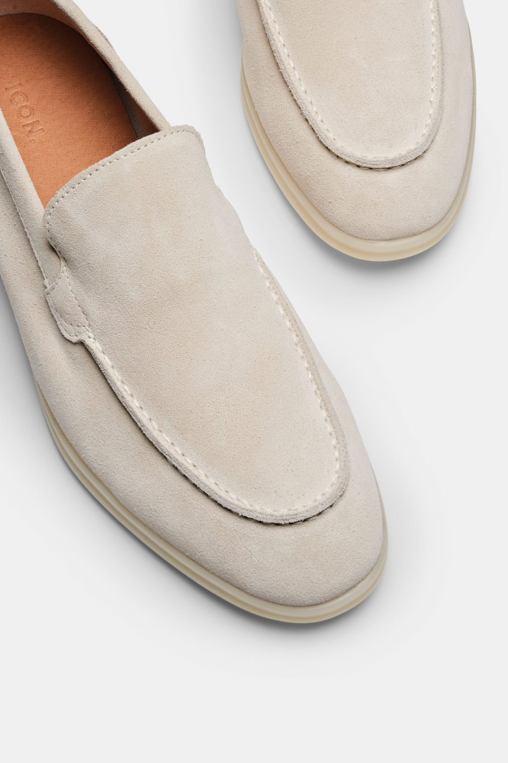 THE CLASSIC SUEDE LOAFER