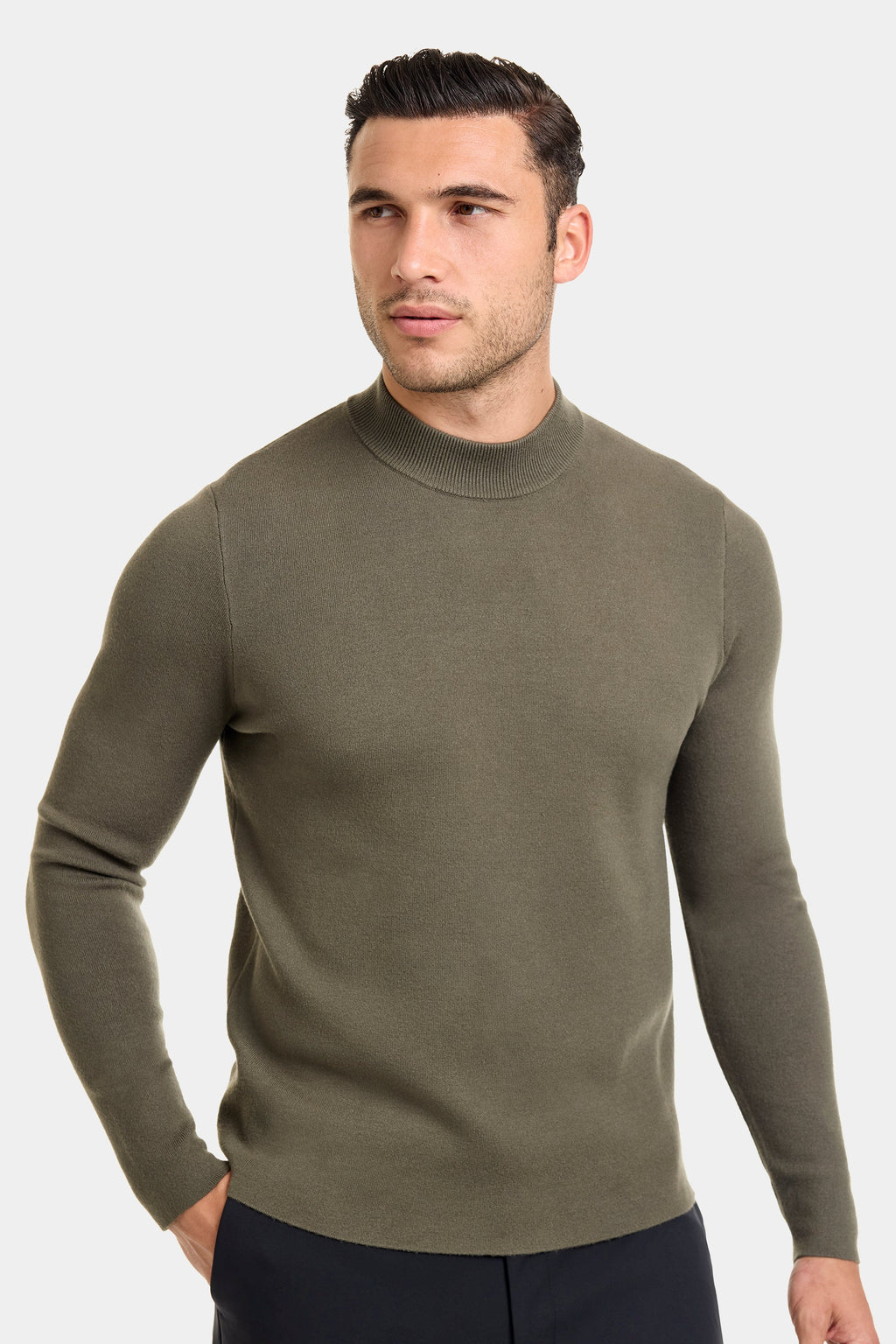 THE SINCLAIR NECK SWEATER