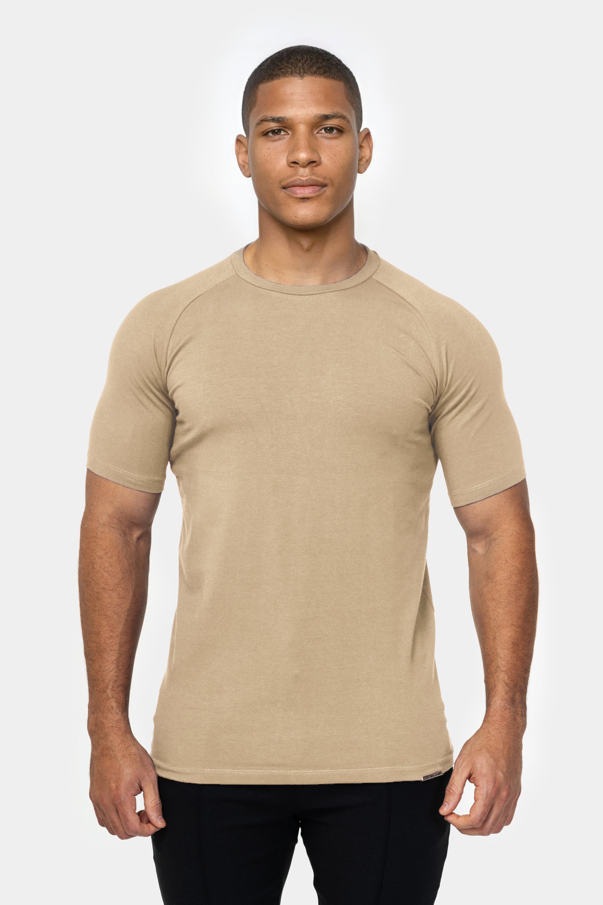 THE MUSCLE BASIC T-SHIRT